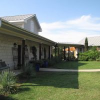 long seamless gutter installation